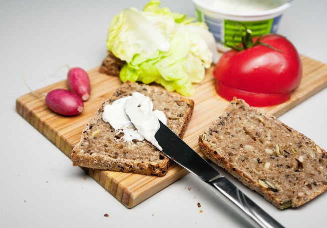 Brot schmieren