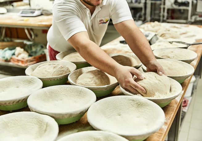 Brot backen in der Bäckerei Lünstedt