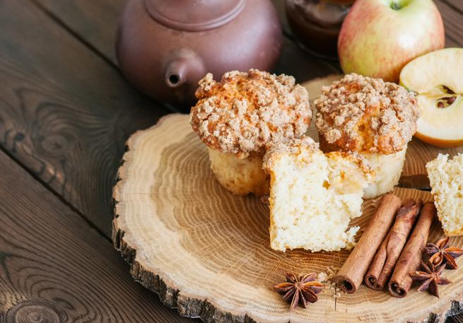 Zuckerarme Apfelstreusselmuffins mit Zimt