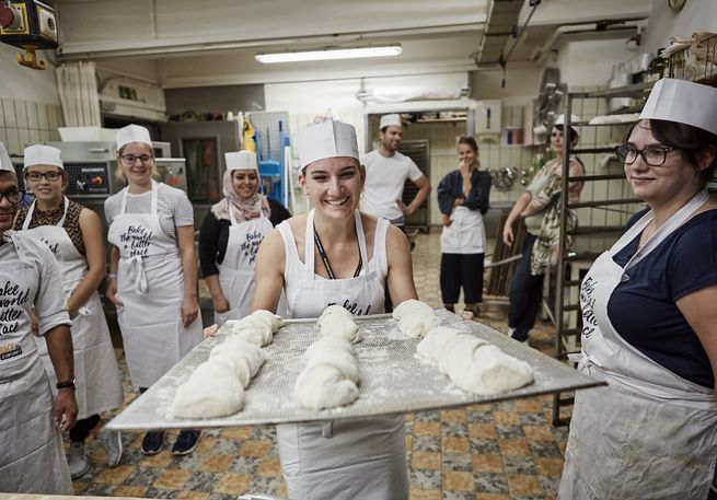 Enie van de Meiklokjes am Tag des Deutschen Brotes