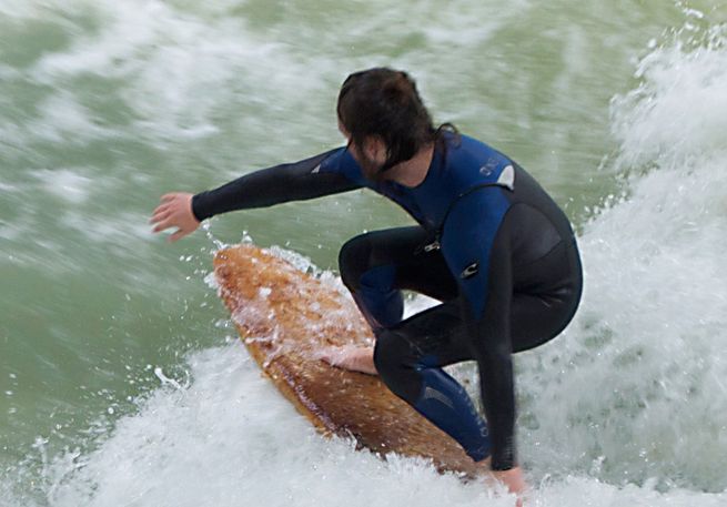 Simon Strangfeld surft auf Brot