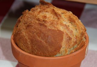 Brot im Blumentopf