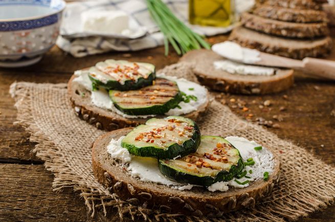 Brot mit Belag