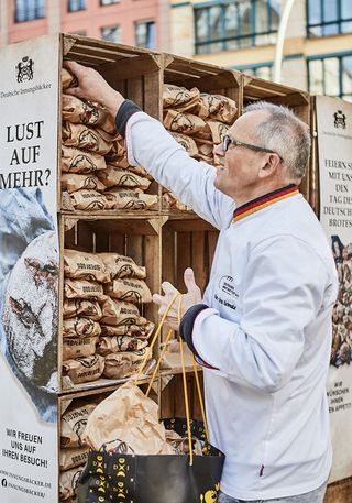 Brot verschenken