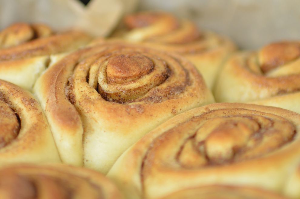 Rezept - Warme Zimtschnecken mit Eis - Deutsche Innungsbäcker